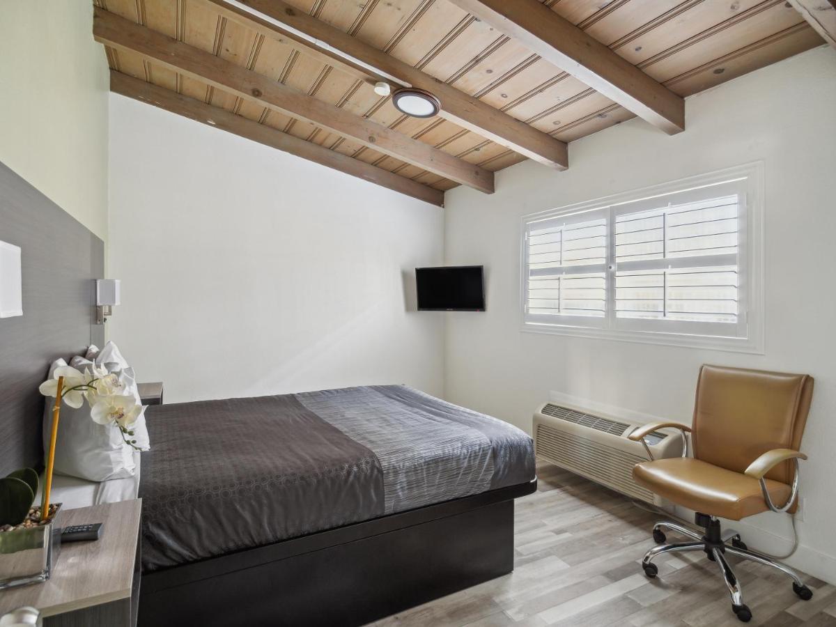 Discovery Inn Monterey Bay Seaside Luaran gambar