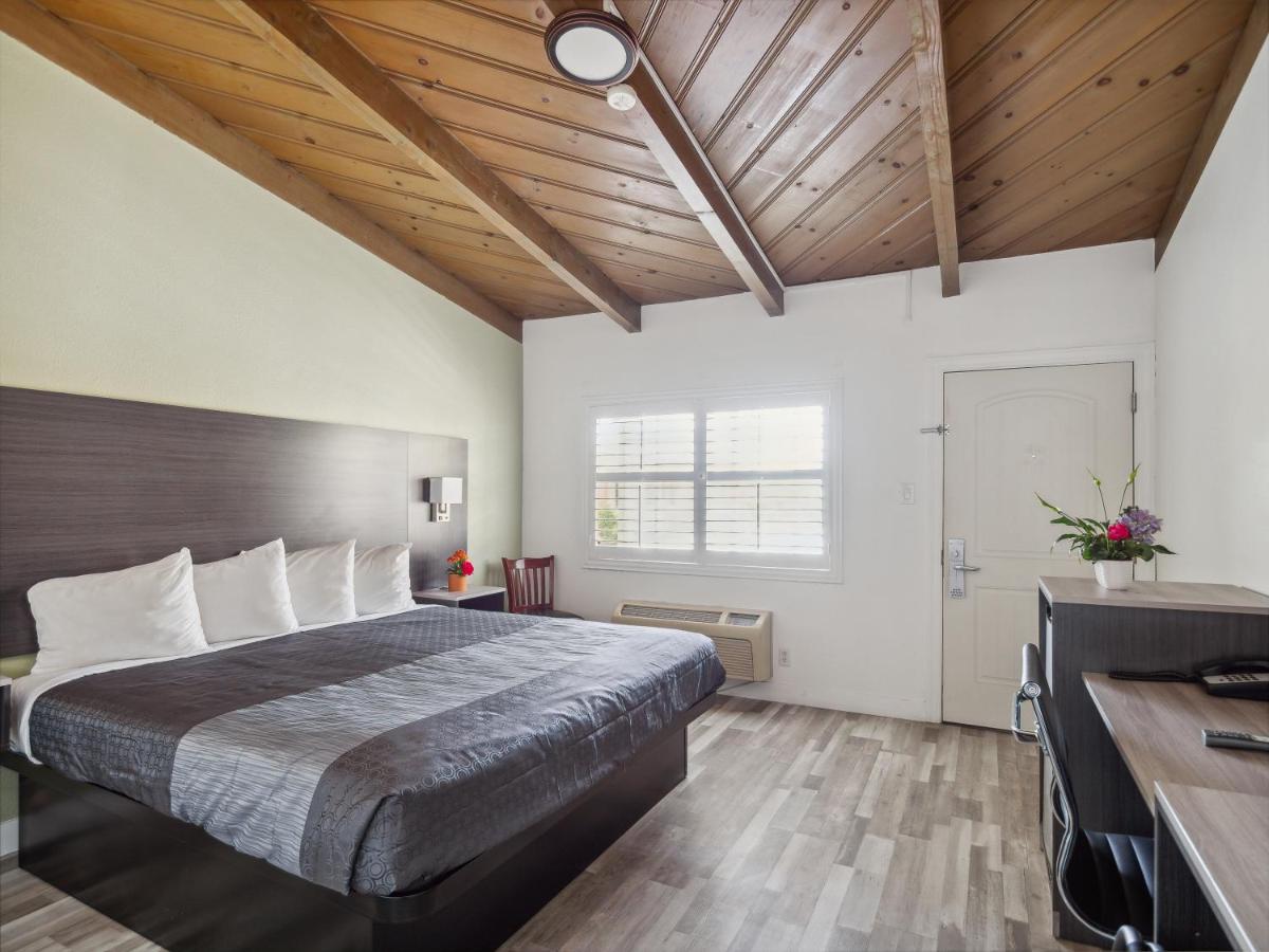Discovery Inn Monterey Bay Seaside Luaran gambar