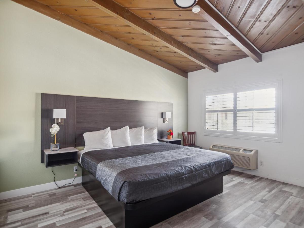 Discovery Inn Monterey Bay Seaside Luaran gambar